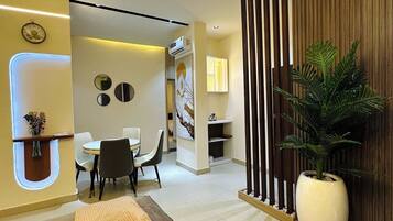 Deluxe Apartment, Balcony, City View | Interior