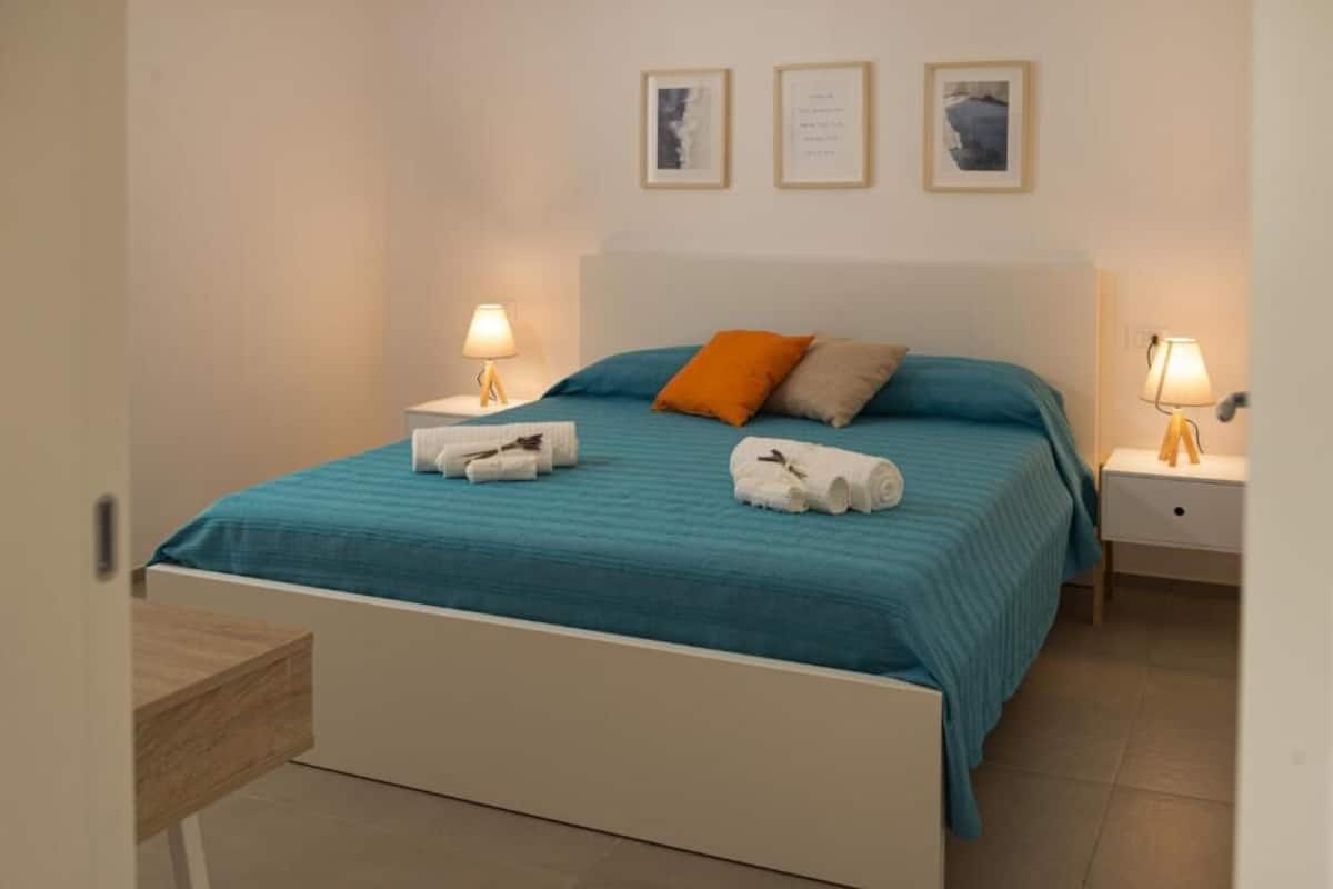 Camera Matrimoniale con bagno privato | WiFi (free)