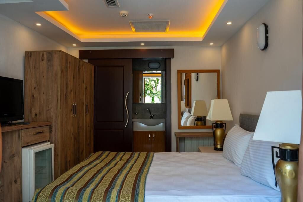 Quarto casal, vista para o jardim | Espaço de trabalho para notebook, Wi-Fi de cortesia