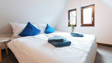 4 Schlafzimmer, Reisekinderbett, kostenloses WLAN, Bettwäsche