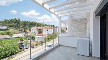 Luxury Villa, Sea View | Property grounds