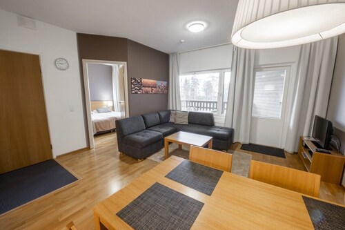 Ruka Ski Chalets (60m²) with balcony and WiFi