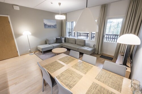 Ruka Ski Chalets (81,5m²) with balcony and WiFi