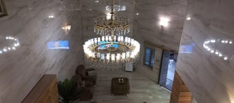Rezos Continental Resort