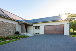 House, Balcony, Garden View | Exterior - Khaya Elihle Guest House (Sabi River Eco Estate)