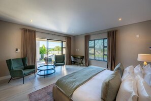 Room - Khaya Elihle Guest House (Sabi River Eco Estate)