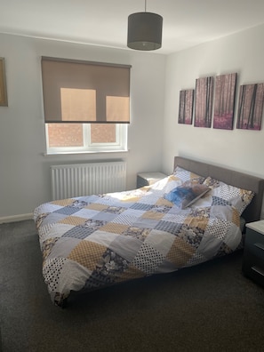 4 bedrooms, free WiFi, bed sheets