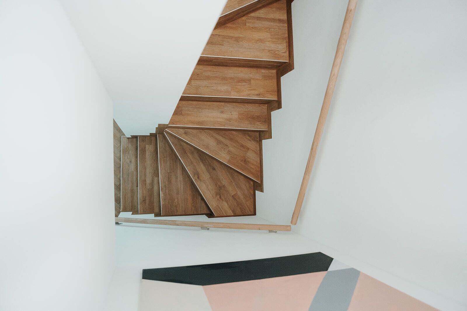 A staircase with wooden steps.