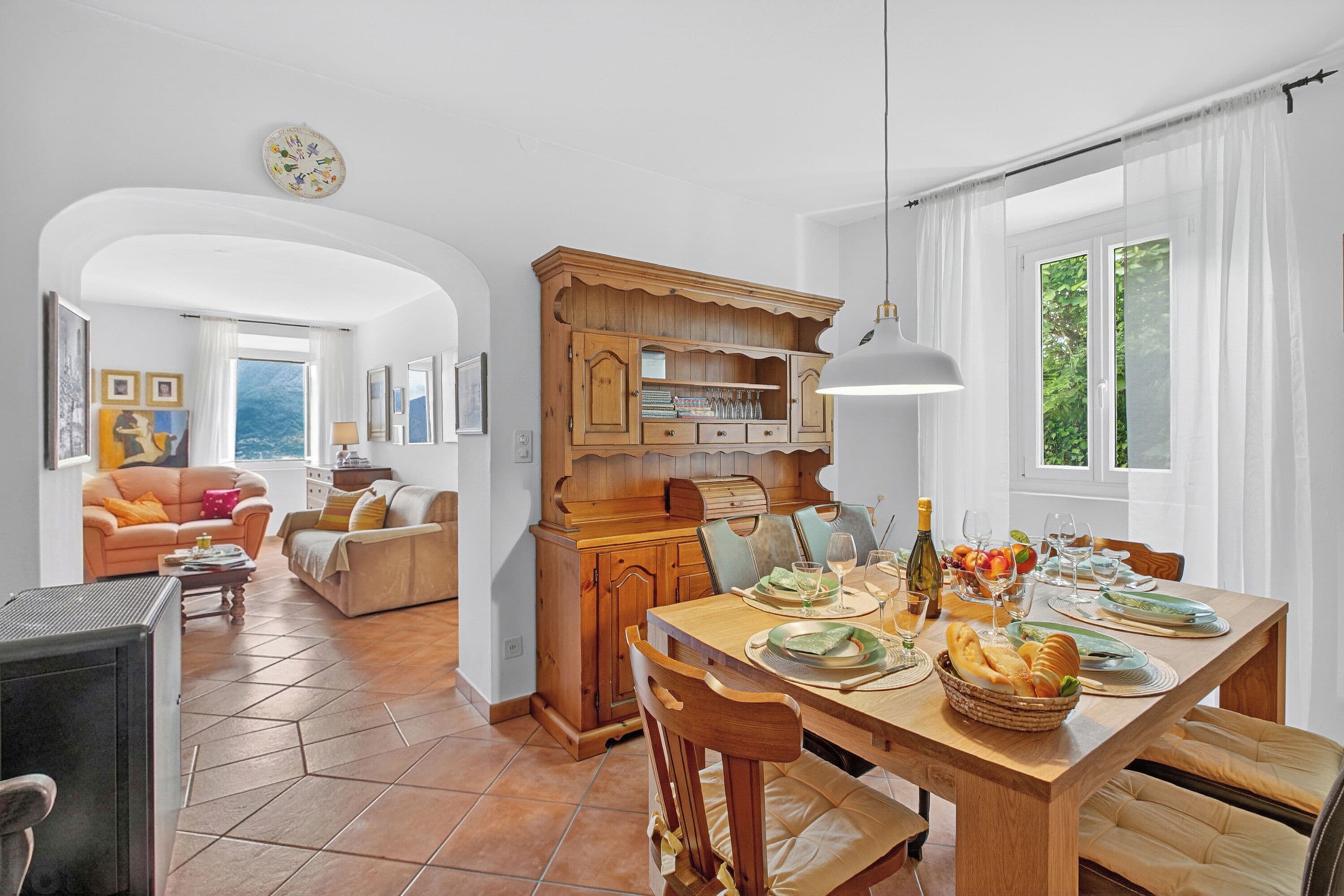 Standard Apartment, 3 Bedrooms, Balcony, Mountainside (Casa Berta Brissago 2 with Balcony) | Dining