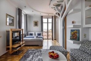 Căn hộ Premium, ban công, quang cảnh thành phố | Khu phòng khách