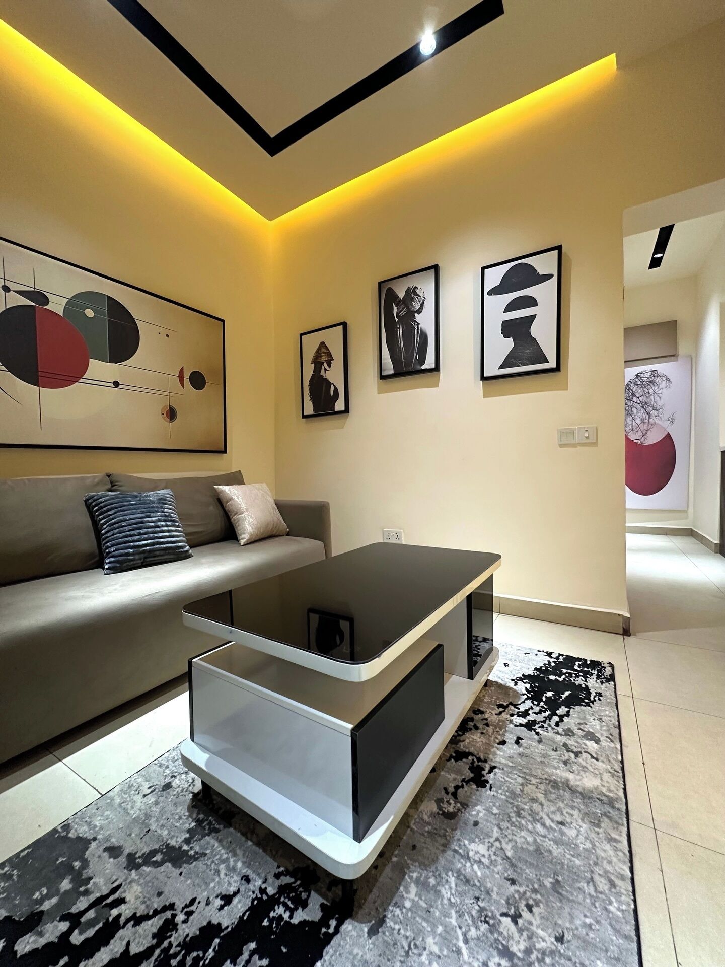 Comfort Apartment, Balcony, City View | Interior