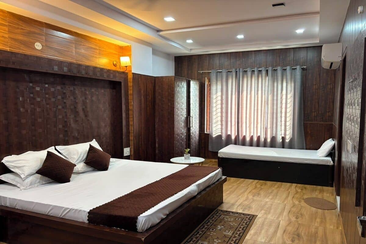 Three Bed Deluxe Room | Insonorización y wifi gratis