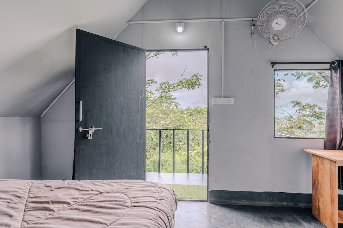 Cottage, 1 Double Bed, Balcony, Mountain View