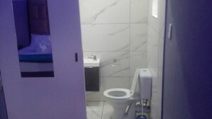 Kamar, 1 kamar tidur, Boleh Merokok | Kamar mandi