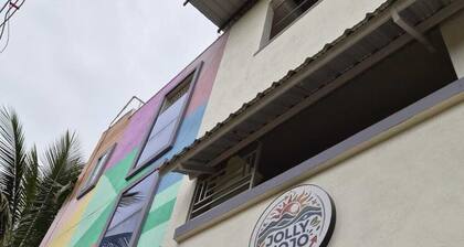 Lovely 7-bedroom building with AC in enjoyable Yelagiri