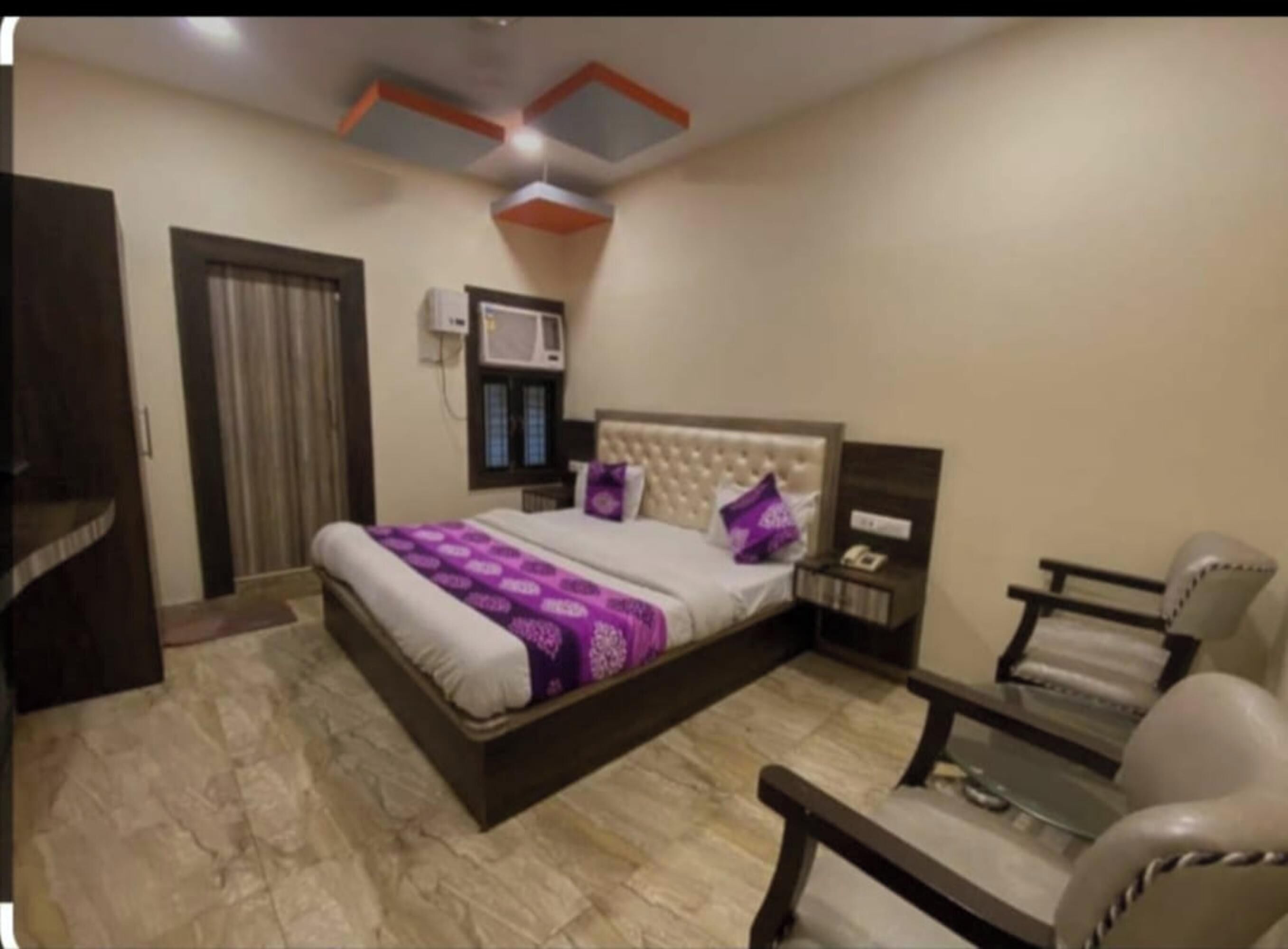 Deluxe Double Room, City View