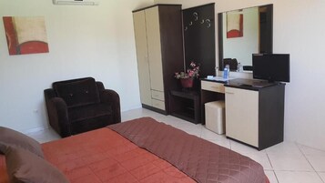 Caja de seguridad en la habitación y sistema de insonorización