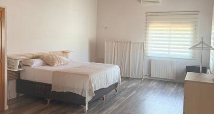 Holiday Home “Cal Piano” with Private Pool, Wi-Fi and Air Conditioning