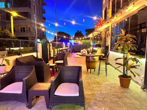 çayır otel
