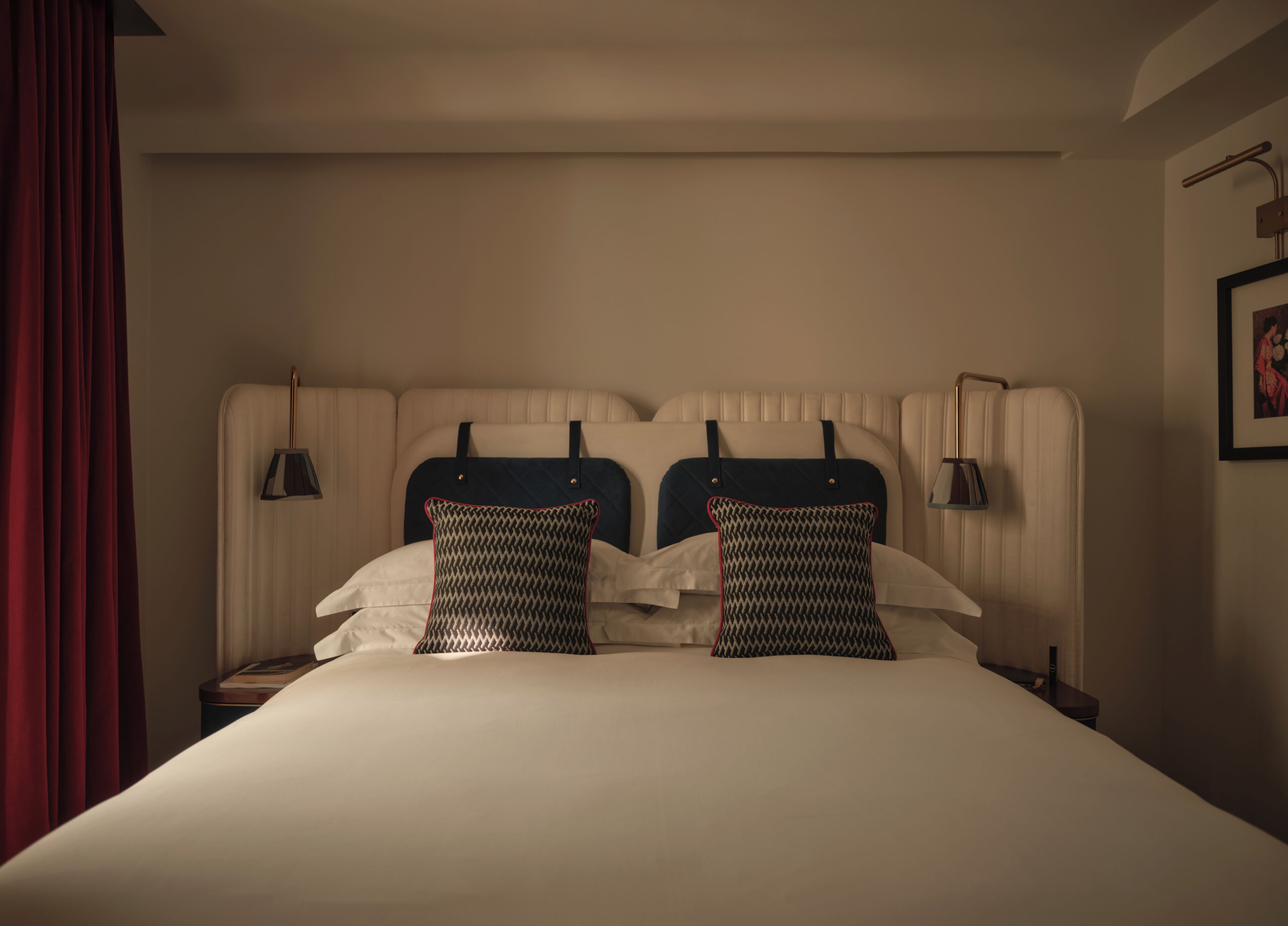 Hochwertige Bettwaren, Pillowtop-Betten, Minibar, Zimmersafe