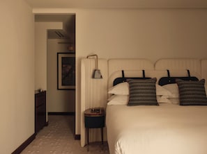 The Shepherds Suite | Premium bedding, pillowtop beds, minibar, in-room safe - The Shepherd Mayfair (London)