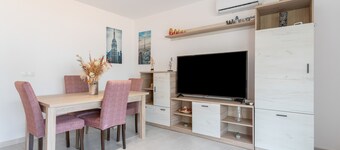 Apartment in Torre del Mar with Mountain Views, Wi-Fi, and Air Conditioning