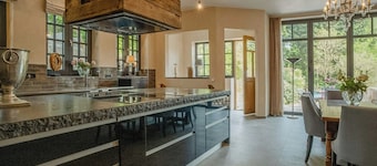Apartment with Fireplace, Sauna & River View