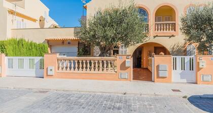 Beach Chalet With Pool for 6