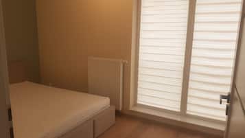 Iron/ironing board, Internet, bed sheets