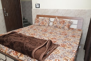 Deluxe-Doppelzimmer | Schreibtisch, kostenloses WLAN