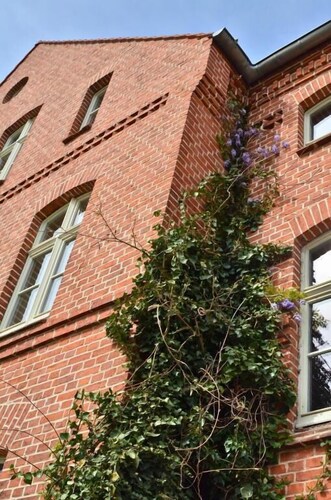 An den Wiesen. Gasthaus am Finowkanal