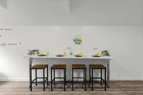Goole Easter Home | York & Town Centre + Theatre