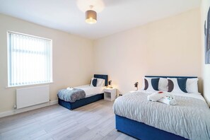 Room - Rishton Stay | Shops & Transport | Near Blackburn (Lancashire)