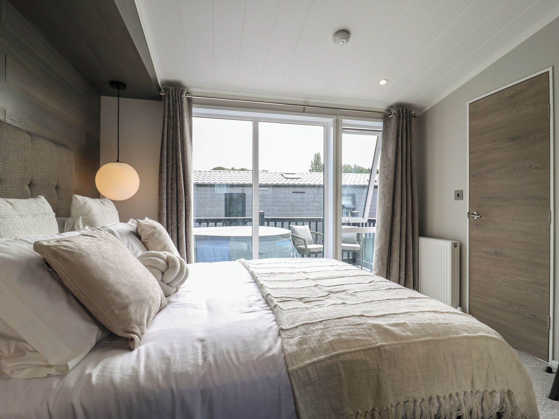 2 bedrooms, WiFi (free), individually decorated, individually furnished