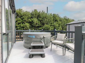 Terrace/patio - Lakewood Plot 3 (Clacton-on-Sea)