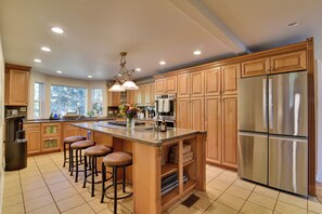 House (Multiple Bedrooms) | Interior