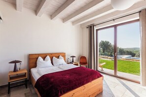 Room - Beautiful private villa for 6 guests with A/C, WIFI, private pool, TV and panoramic view (Noto)