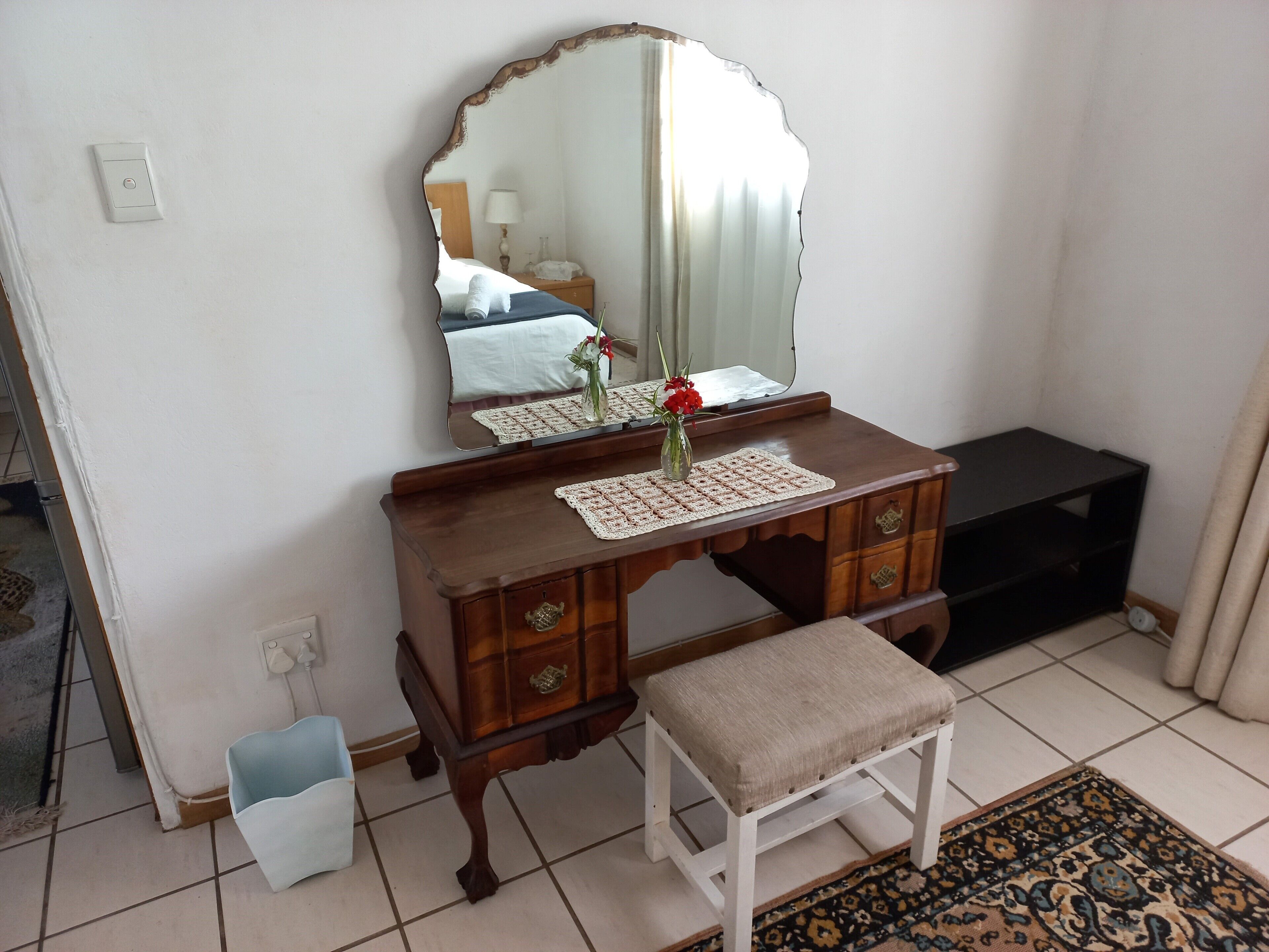 Standard Apartment, Patio, Canal View | WiFi (free)