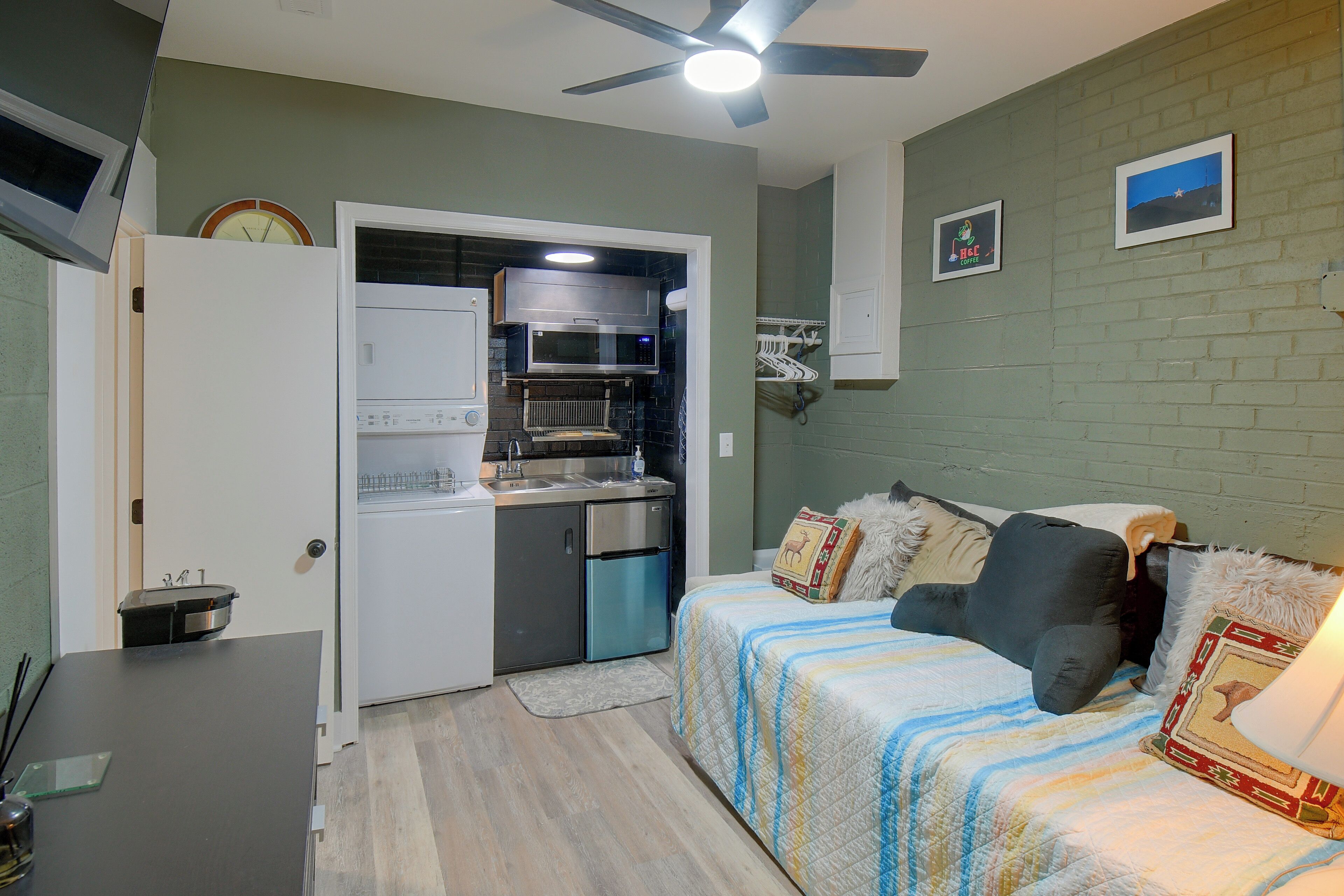 Leilighet (0 Bedroom) | Fasade