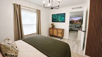 3 bedrooms, WiFi, bed sheets