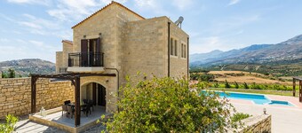 Traditional Cretan Stone Villa, Intimate Spaces & Private Pool, Family Friendly
