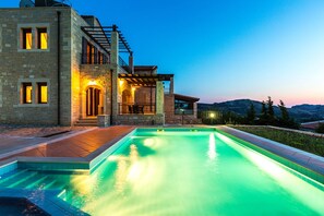 Pool - Traditional Cretan Stone Villa, Intimate Spaces & Private Pool, Family Friendly (Lefkogeia)