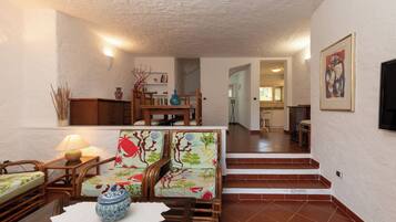 Apartamento, 3 quartos, varanda | Parte interna