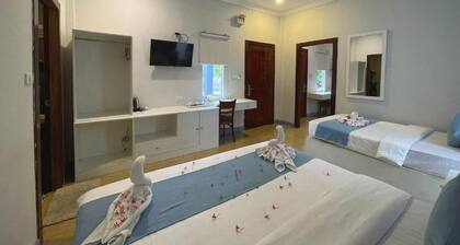 Scarlet Sails Resort Koh Rong