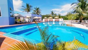Utomhuspool