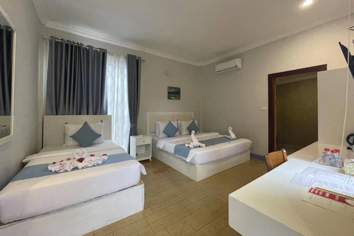 Villa, Balcony, Garden View | In-room safe, desk, laptop workspace, WiFi (free)