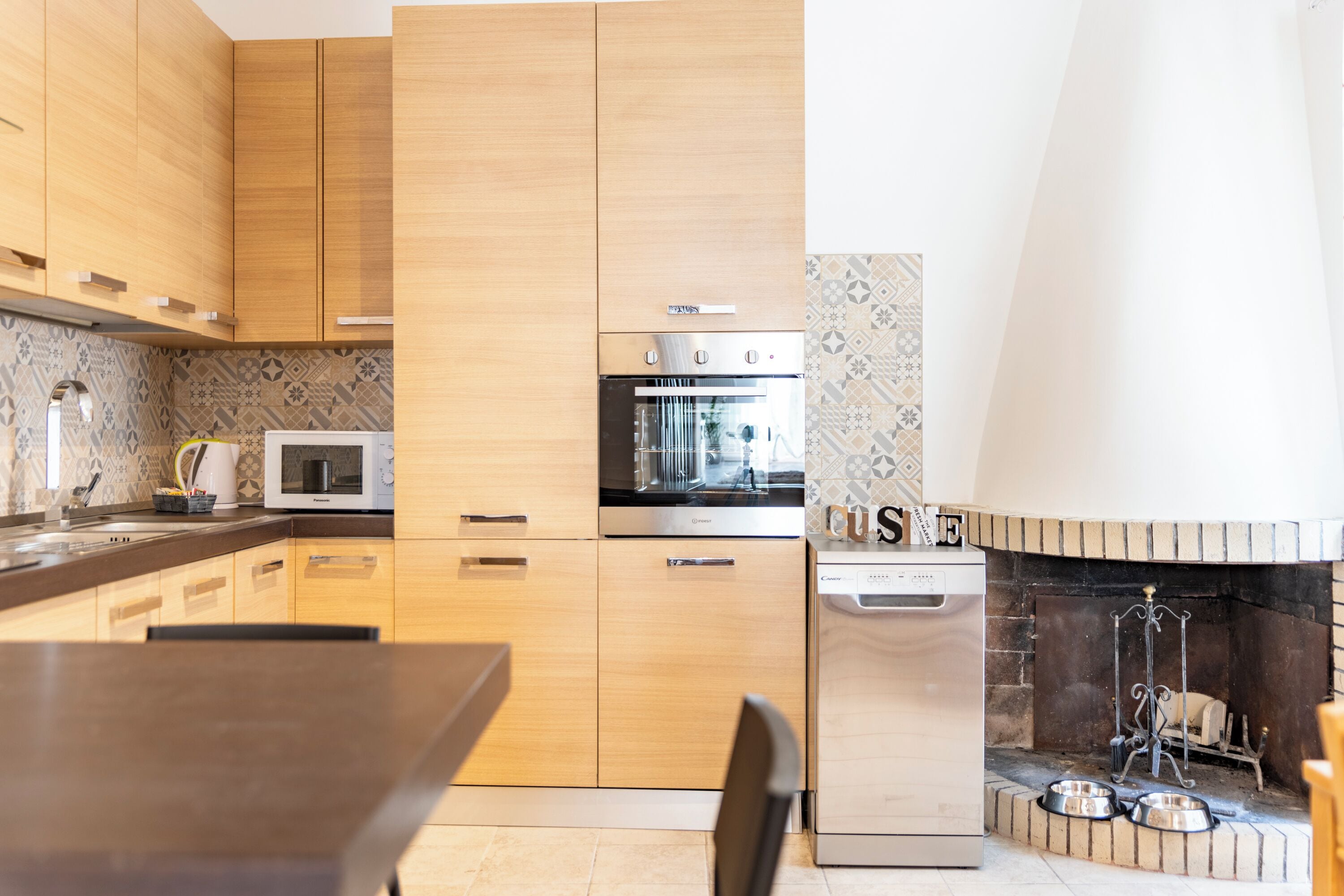 Apartment (1 Bedroom) | Private kitchenette | Espresso maker, microwave, oven, electric kettle