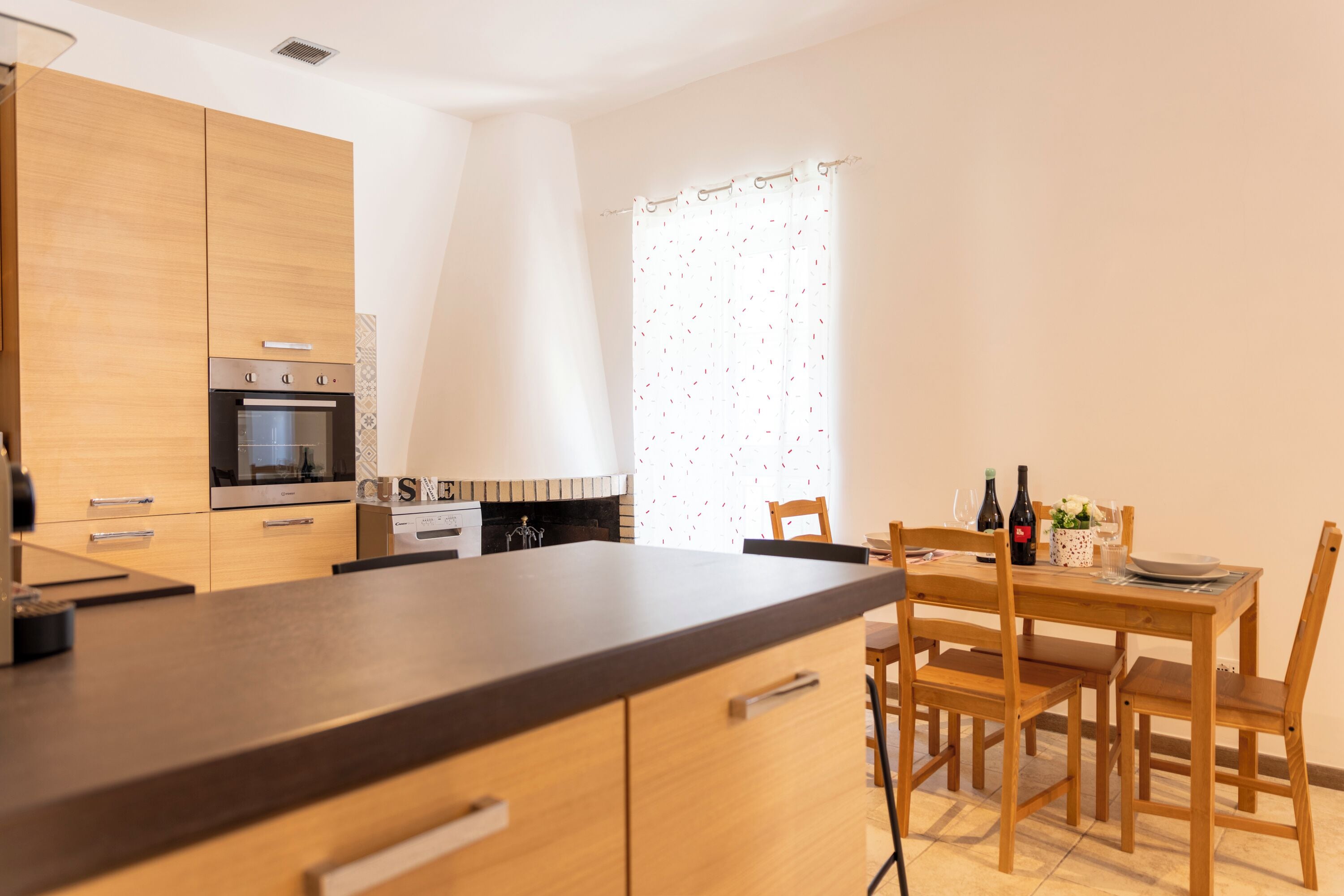 Apartment (1 Bedroom) | Private kitchenette | Espresso maker, microwave, oven, electric kettle