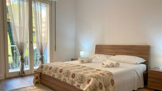 Căn hộ (3 Bedrooms)