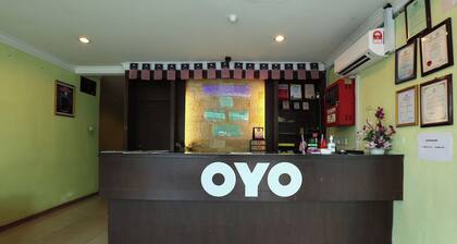 OYO 90098 Goa Inn Hotel